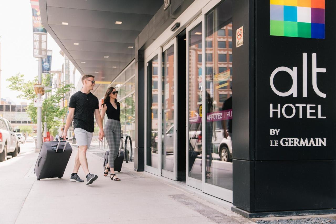 Alt Hotel Calgary University District エクステリア 写真